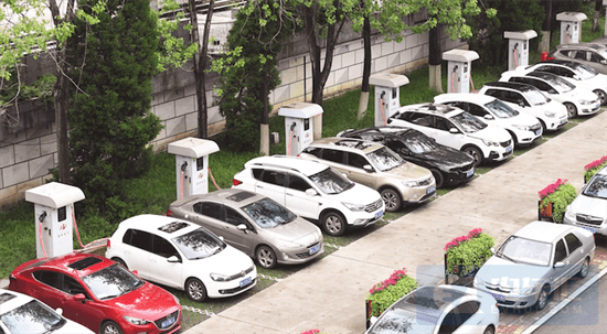 ​发改委：下大力气稳定汽车消费 如何稳定可持续性？