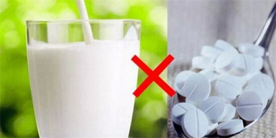 乳糖不耐受，难道就和牛奶“绝缘”了吗？四招让你免受困扰