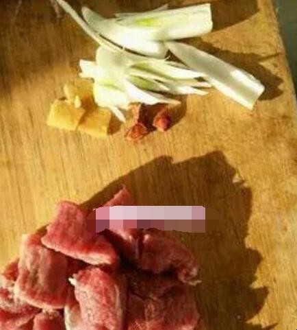 炖肉需要放什么调料